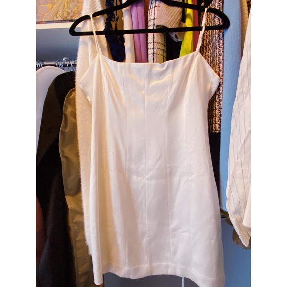 Zara ivory satin mini dress - Picture 3 of 6